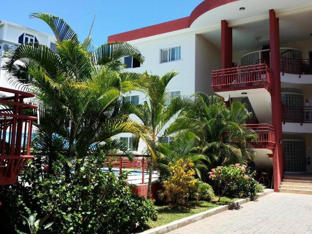 Blue Coral Beachfront Penthouse Flic-en-Flacq Екстериор снимка